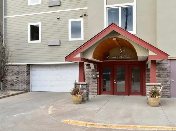 2 Washington St Unit 403, Winona, MN 55987