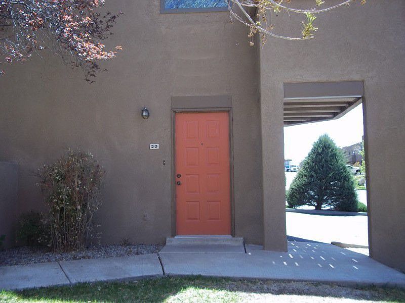 http://www.propertyboss.net/CustomerImages/AMMRE_1205/media/Properties/2900%20Vista%20Del%20Rey%203D/zsmall_Picture%20018.jpg