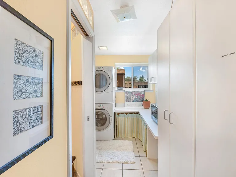 3615 Horacio Ct NE — Photo 29