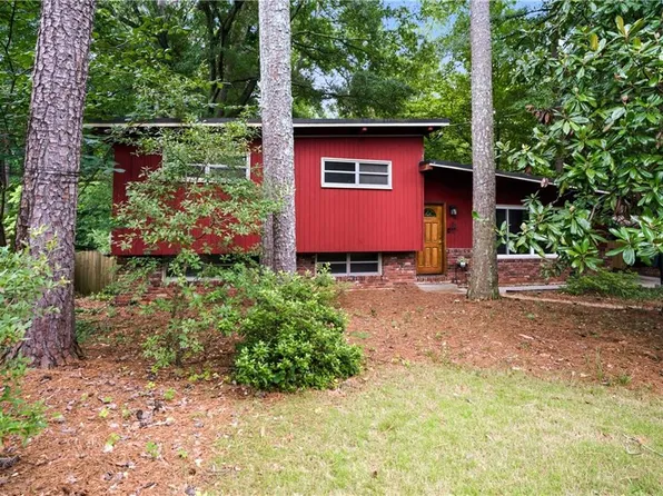 3439 Chestnut Dr, Atlanta, GA 30340