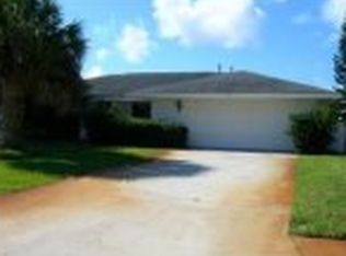 1500 W Riviera Dr, Merritt Island, FL 32952