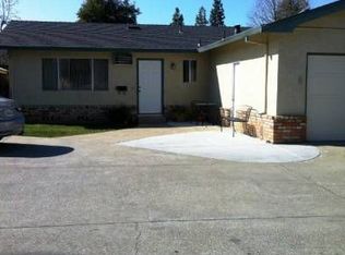 1118 Montebello Dr #A, Gilroy, CA 95020