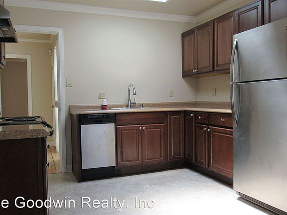 2nd image of 3407 Alemany Blvd