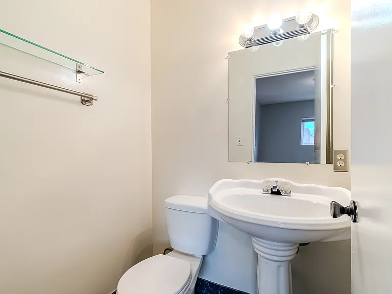 361 N Eton St #5 — Photo 12