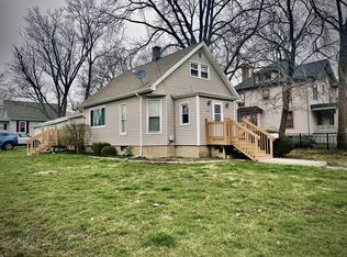 601 N Linden St, Normal, IL 61761