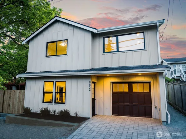 8824 32nd Avenue SW, Seattle, WA 98126