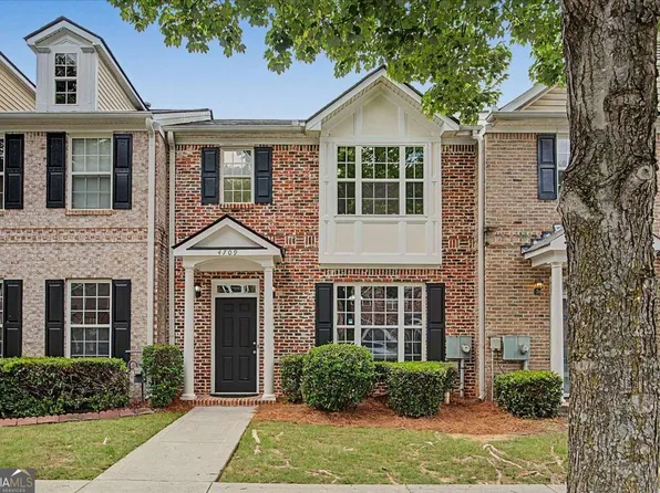 4709 Liberty Square Dr, Acworth, GA 30101