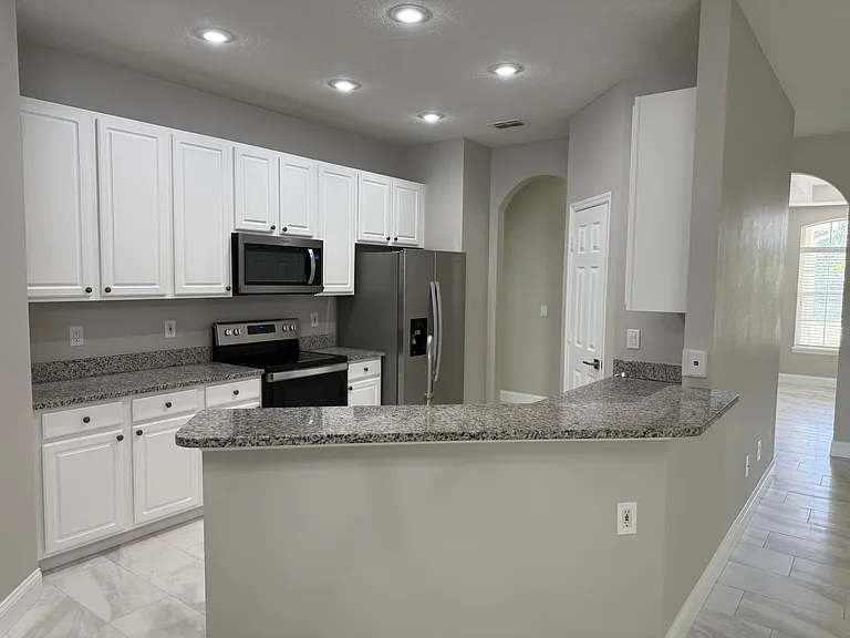 5370 Red Leaf Ct — Photo 10