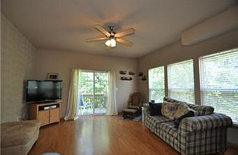 2nd image of 3302H N 103rd Pl