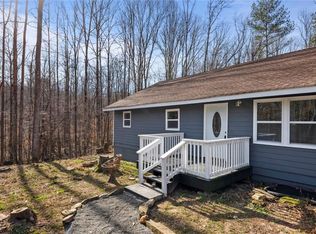 148 Mountainside Dr W, Dawsonville, GA 30534