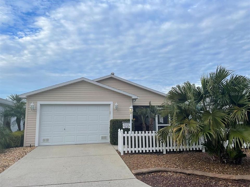 1st image of 3646 Amelia Ave