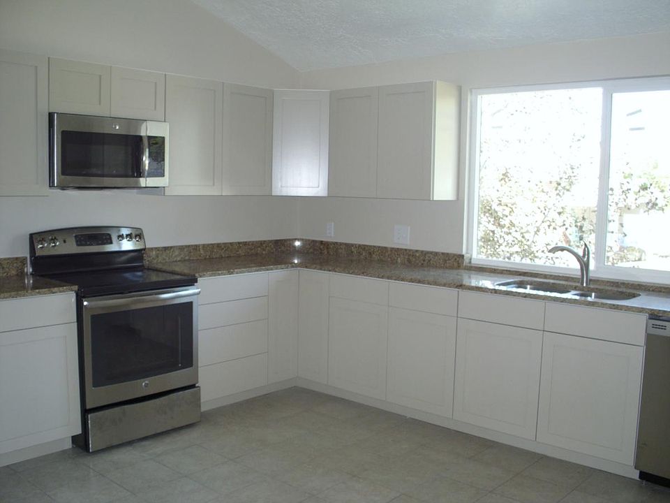 1st image of 2253 W Bonniebrook Dr