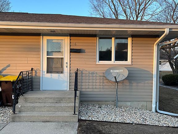 2nd image of 2624 Broadmoor Dr APT 4