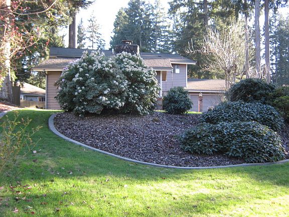 2nd image of 2001 Centerwood Dr SE