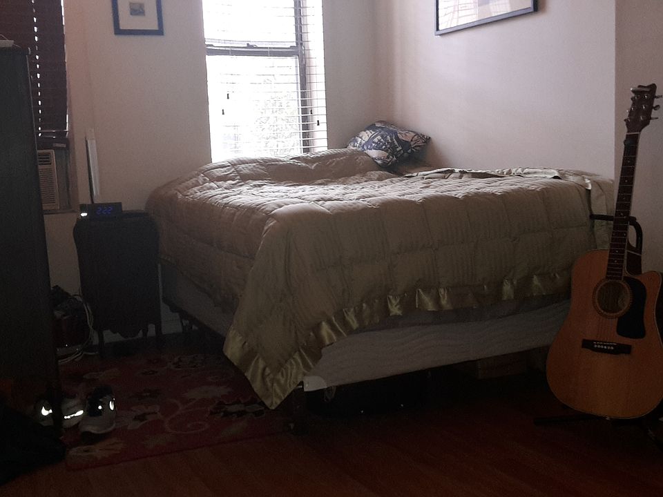 1st image of 3020 43rd St #2R
