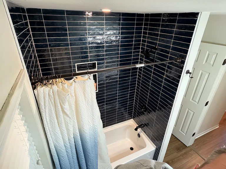 1230 N Lewis Ave — Photo 9