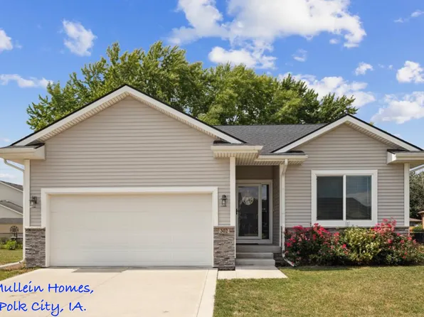302 Deer Haven St, Polk City, IA 50226
