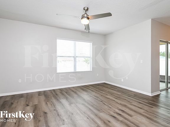 3rd image of 5836 Grey Heron Dr