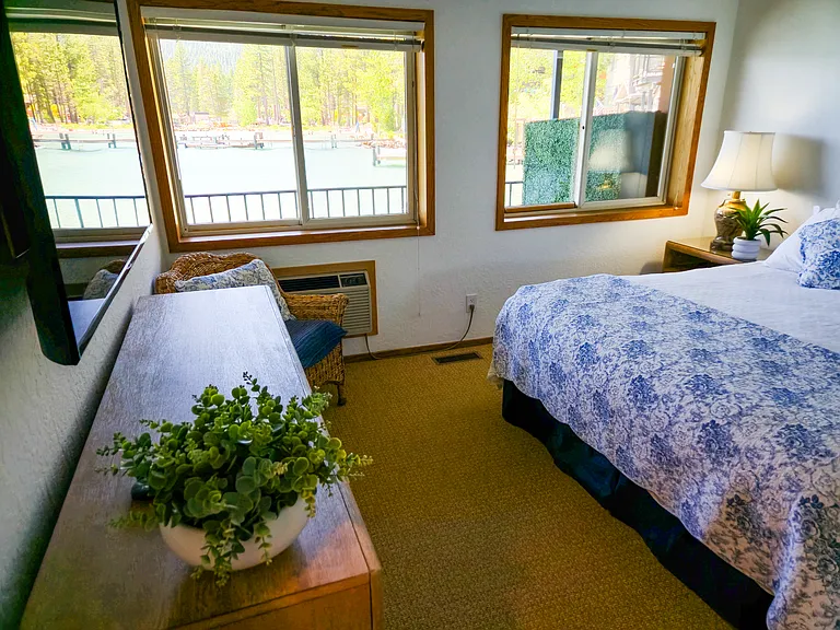 7220 N Lake Blvd #2 — Photo 9