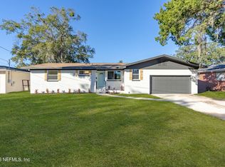 8551 LAMANTO Avenue N, Jacksonville, FL 32211