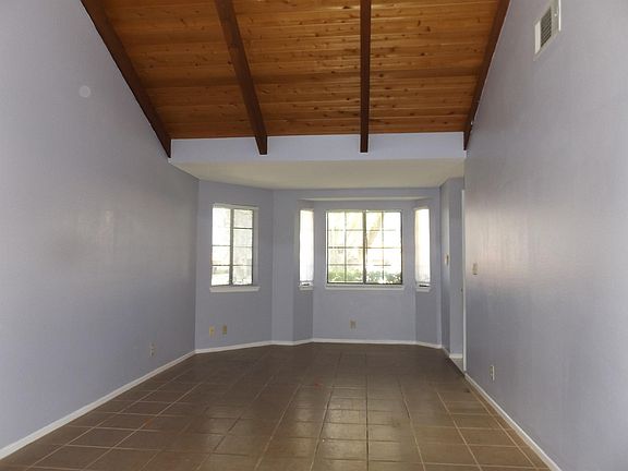3rd image of 19186 Palo Verde Dr