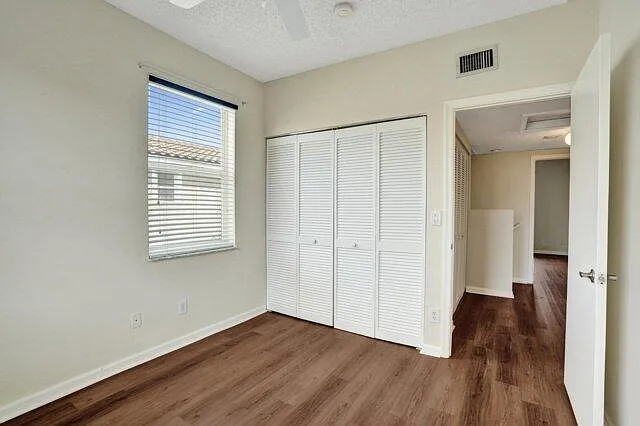 10581 NW 57th Ct — Photo 20