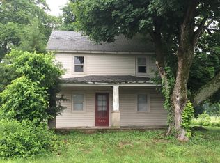 7071 Kernsville Rd, Orefield, PA 18069