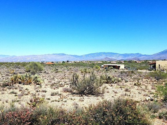 3rd image of 3451 E Mescalero Dr