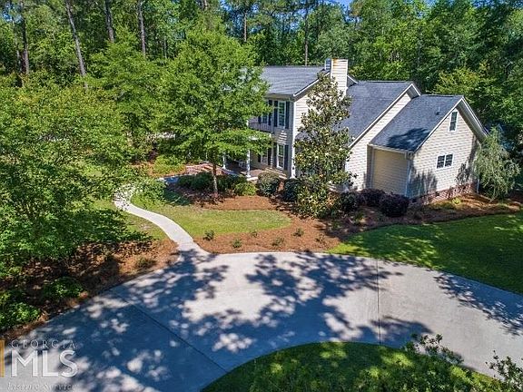 5th image of 201 Azalea Dr #16-17