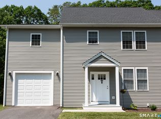 209 Winding Hollow Rd, Groton, CT 06340