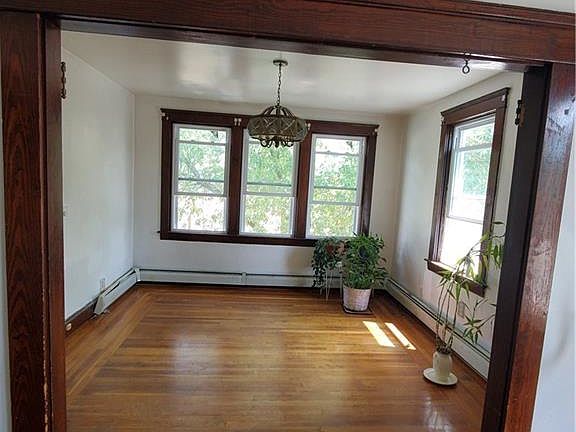 4th image of 37-39 Geneva St