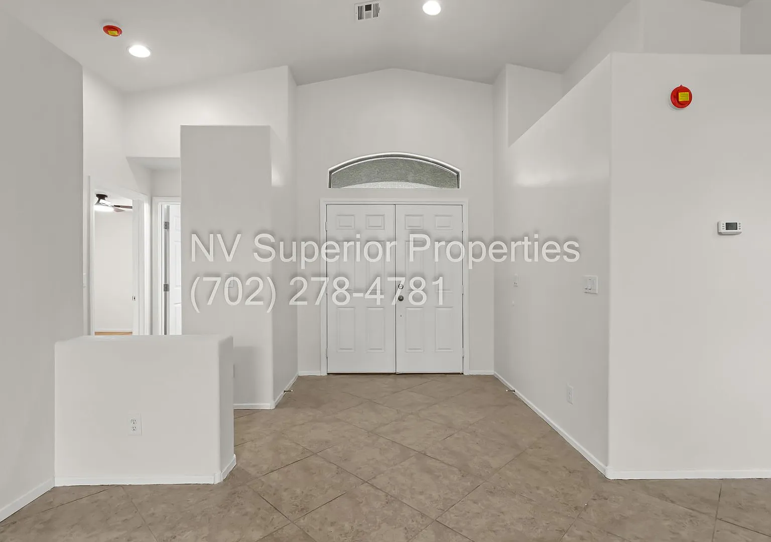 NW!! 4 Bedrooms Single story No Carpet!! Pet Friendly!! Covered Patio!! Low Maintenance Dessert l... — Photo 4