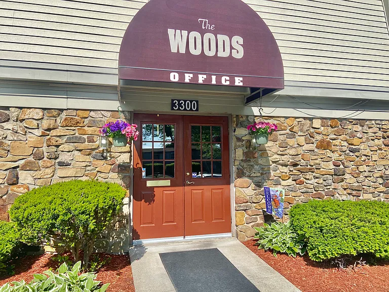 The Woods Apartments — Photo 6