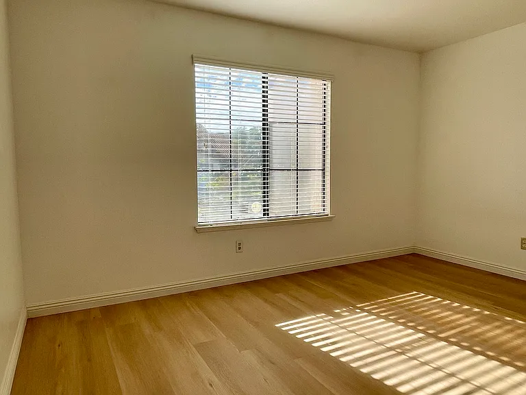 Bedroom #1