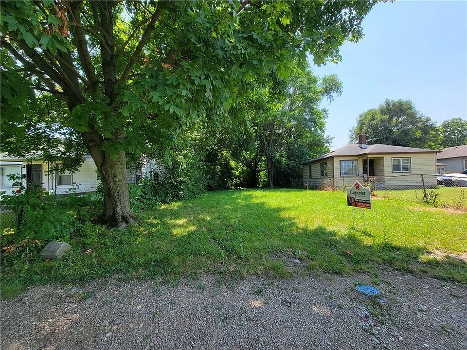 2nd image of 1915 Millersville Dr