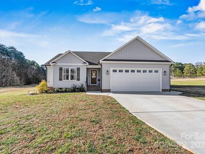 3636 Kimber Ln, Sherrills Ford, NC, 28673