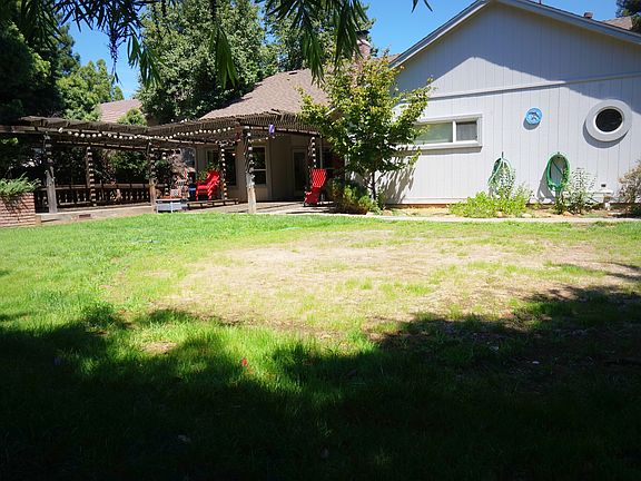 4th image of 1454 Portofino Dr