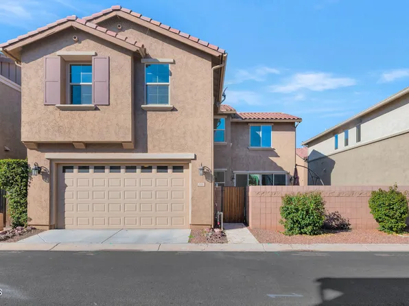 854 S OSBORN Lane, Gilbert, AZ 85296