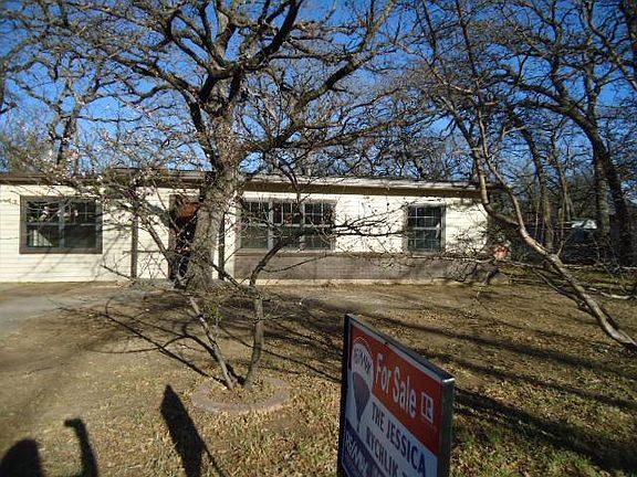 2nd image of 1609 S Davis Dr