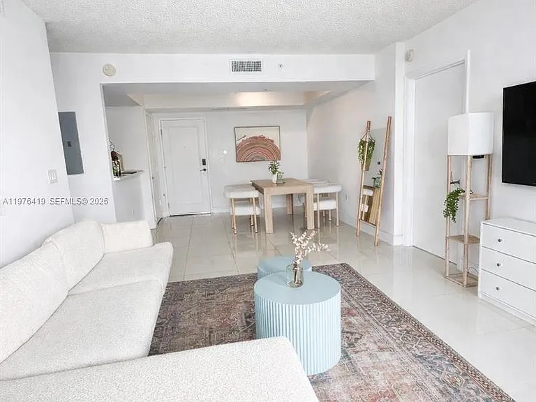 1861 NW South River Dr #1501 — Photo 20