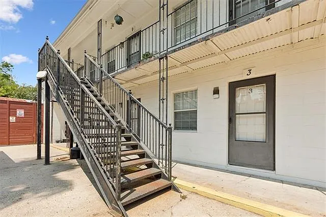 1620 Pauger St — Photo 1