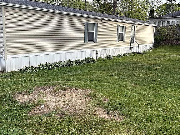 Front Yard
