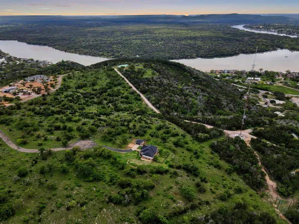 125 Eagle Feather, Kingsland, TX 78639