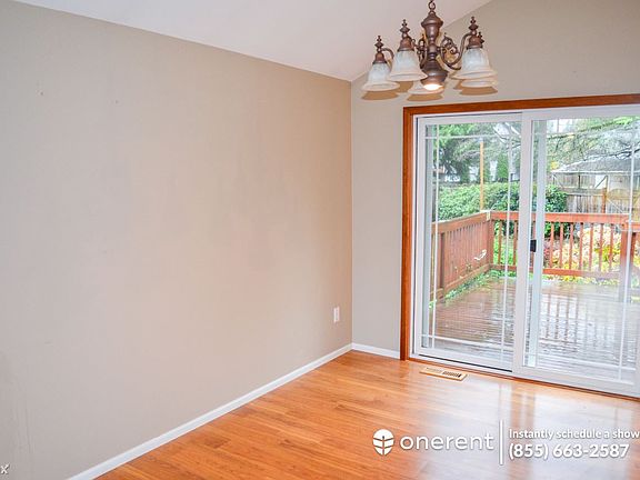 5th image of 11627 NE 101st Pl