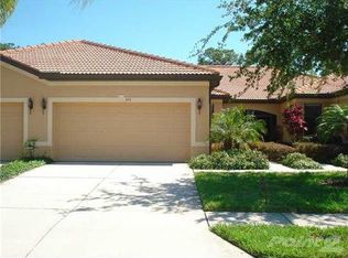 340 Seneca Falls Dr, Apollo Beach, FL 33572