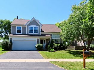 7155 Pennsbury Ln, Gurnee, IL 60031