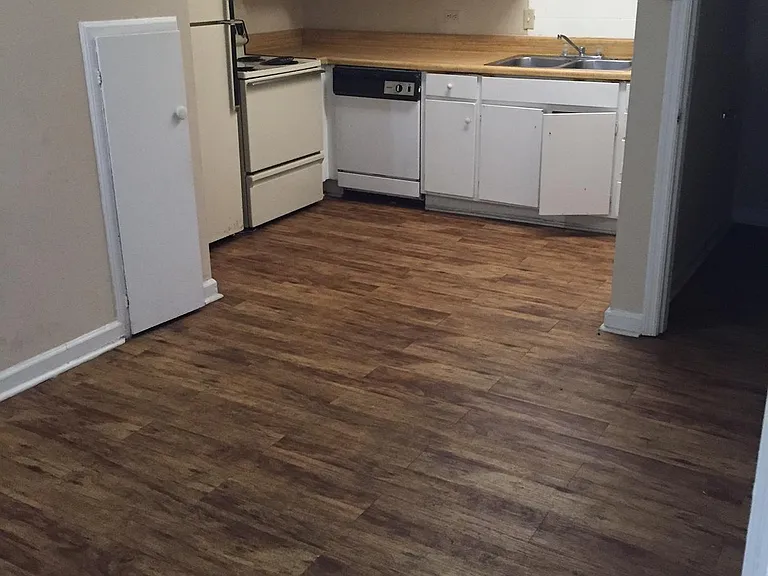 704 Osage Ave #7 — Photo 5
