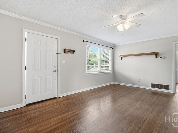 4th image of 2114 E 62nd Street