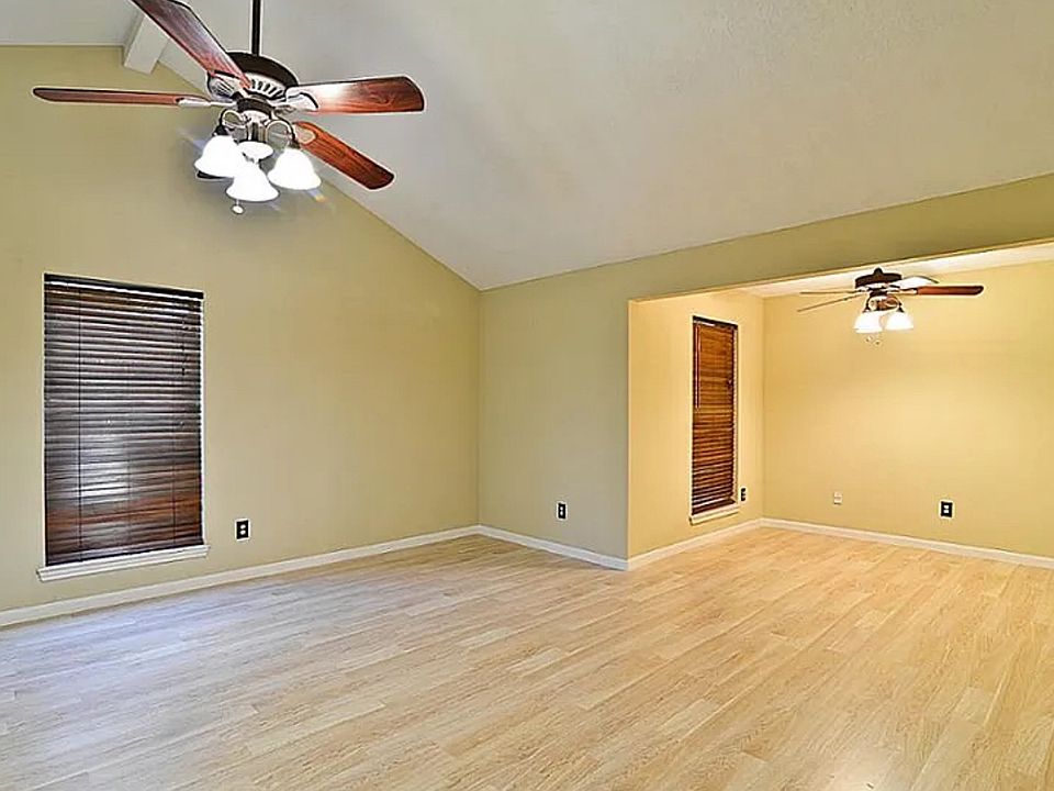 1st image of 5543 Grove Ave
