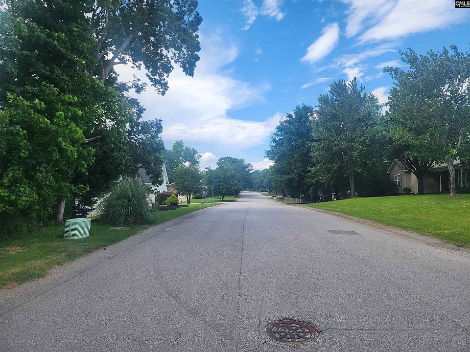 2nd image of Forest Ridge Dr #26